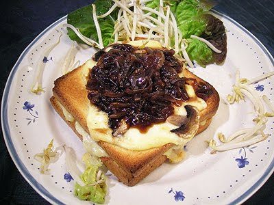 Croques salés-sucrés ou comment utiliser les restes d’une raclette