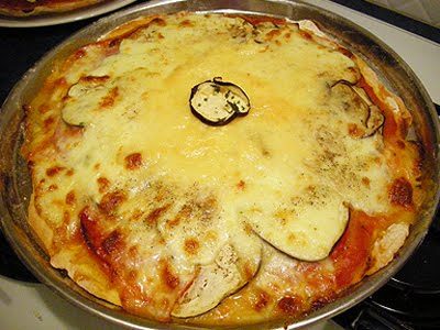 Pizza aubergine et chorizo