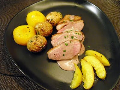 Magrets de canard aux pêches