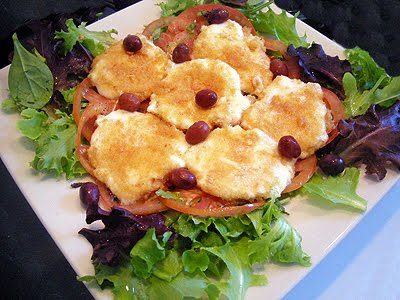 Carpaccio de tomates et mozzarella panée