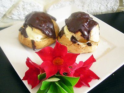 Profiteroles au chocolat