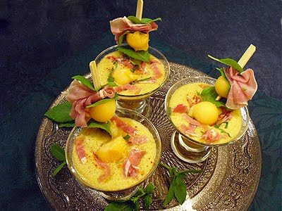 Soupe glacée de melon au jambon cru - 1