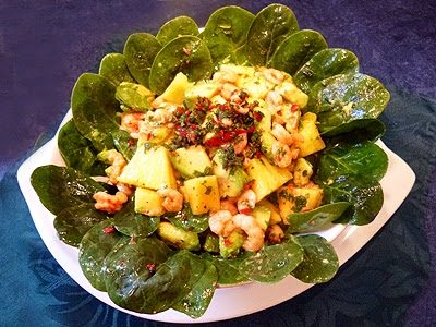 Salade épinards crevettes
