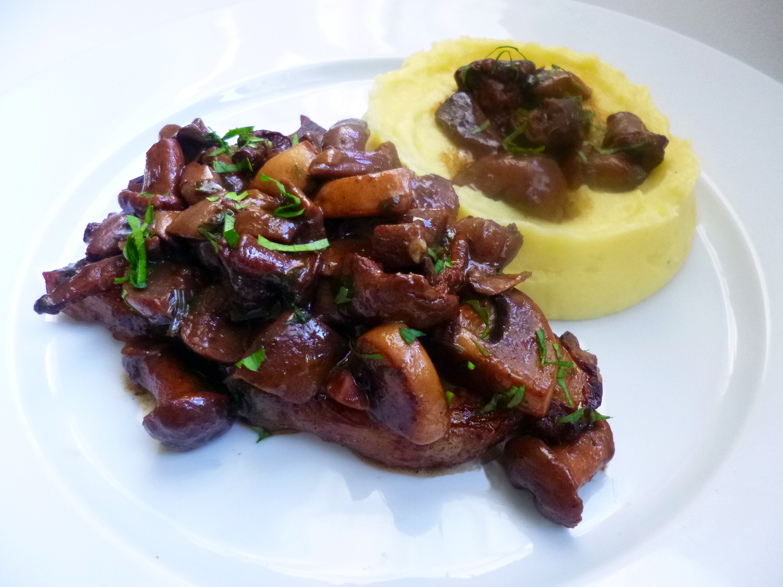 Cote De Veau Forestiere La Recette Facile Par Toques 2 Cuisine