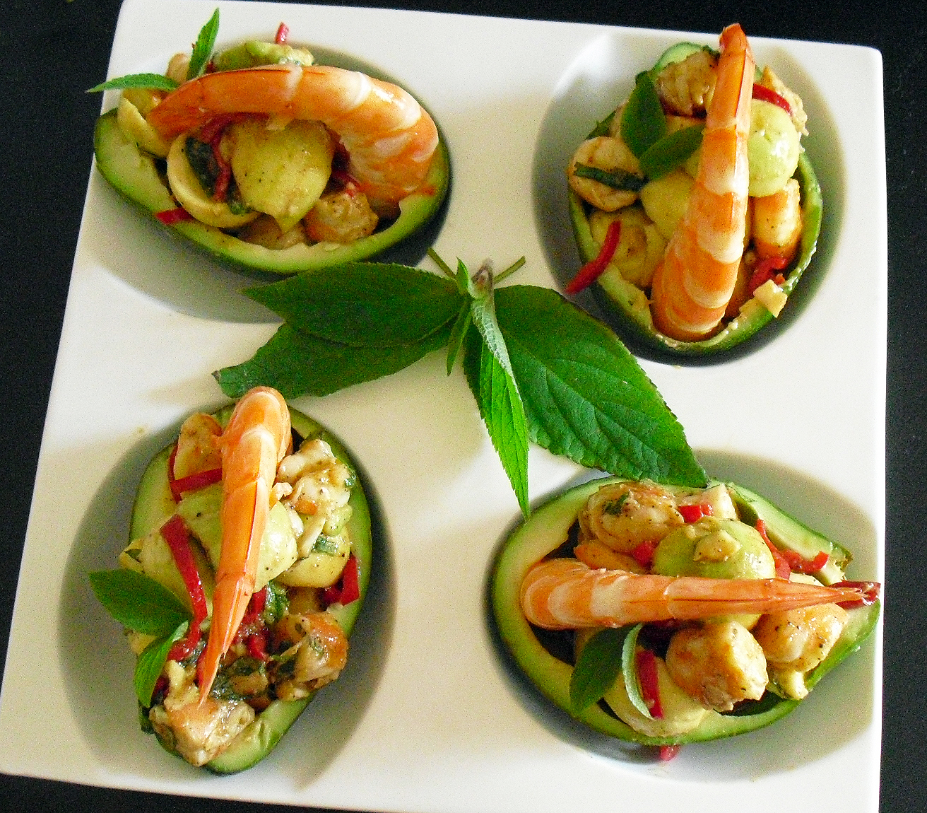 Avocats aux crevettes et sauge ananas - 2
