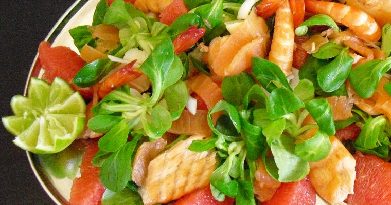 Salade saumon crevettes pamplemousse