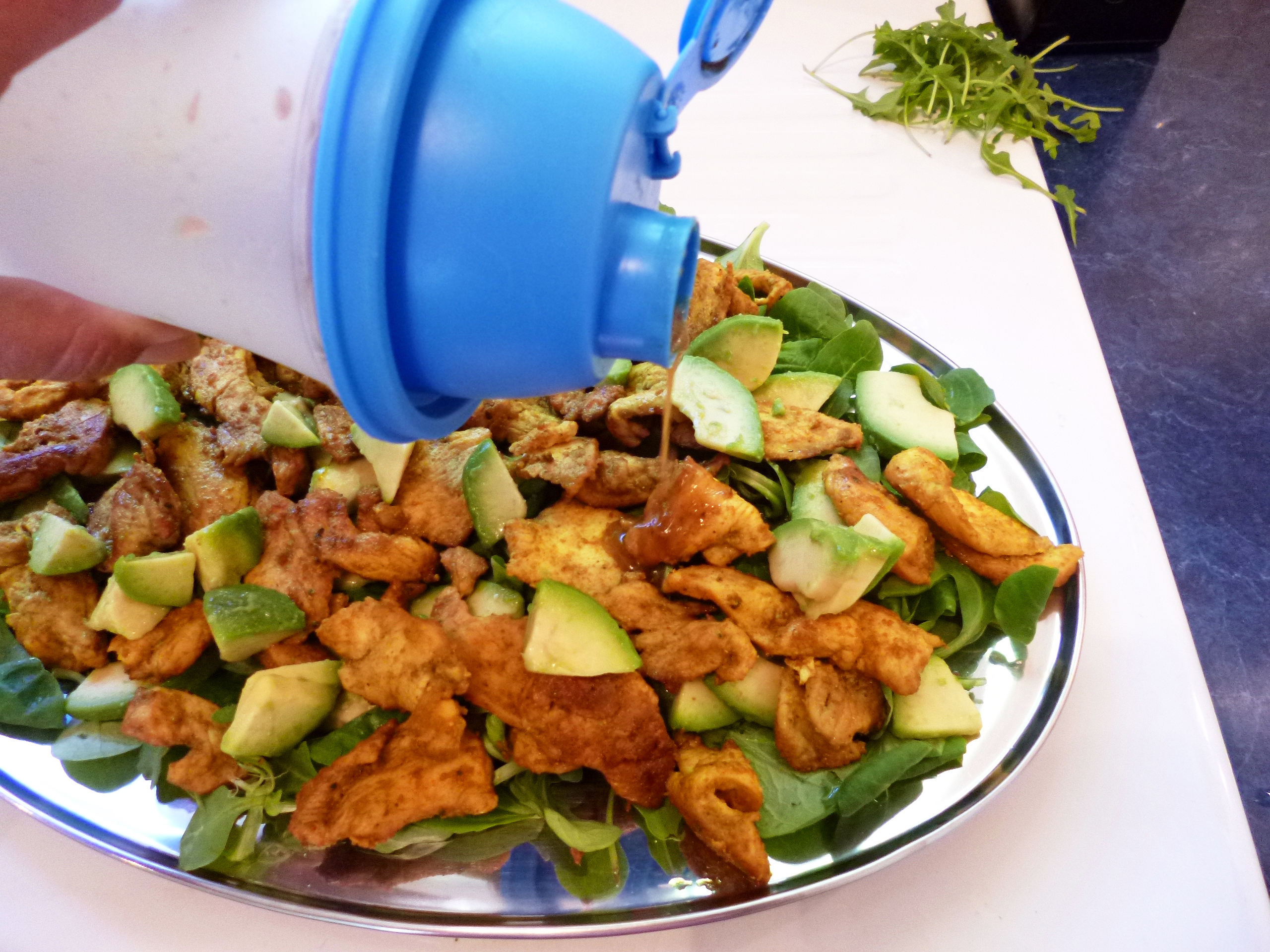 Salade de poulet avocats groseilles - 10