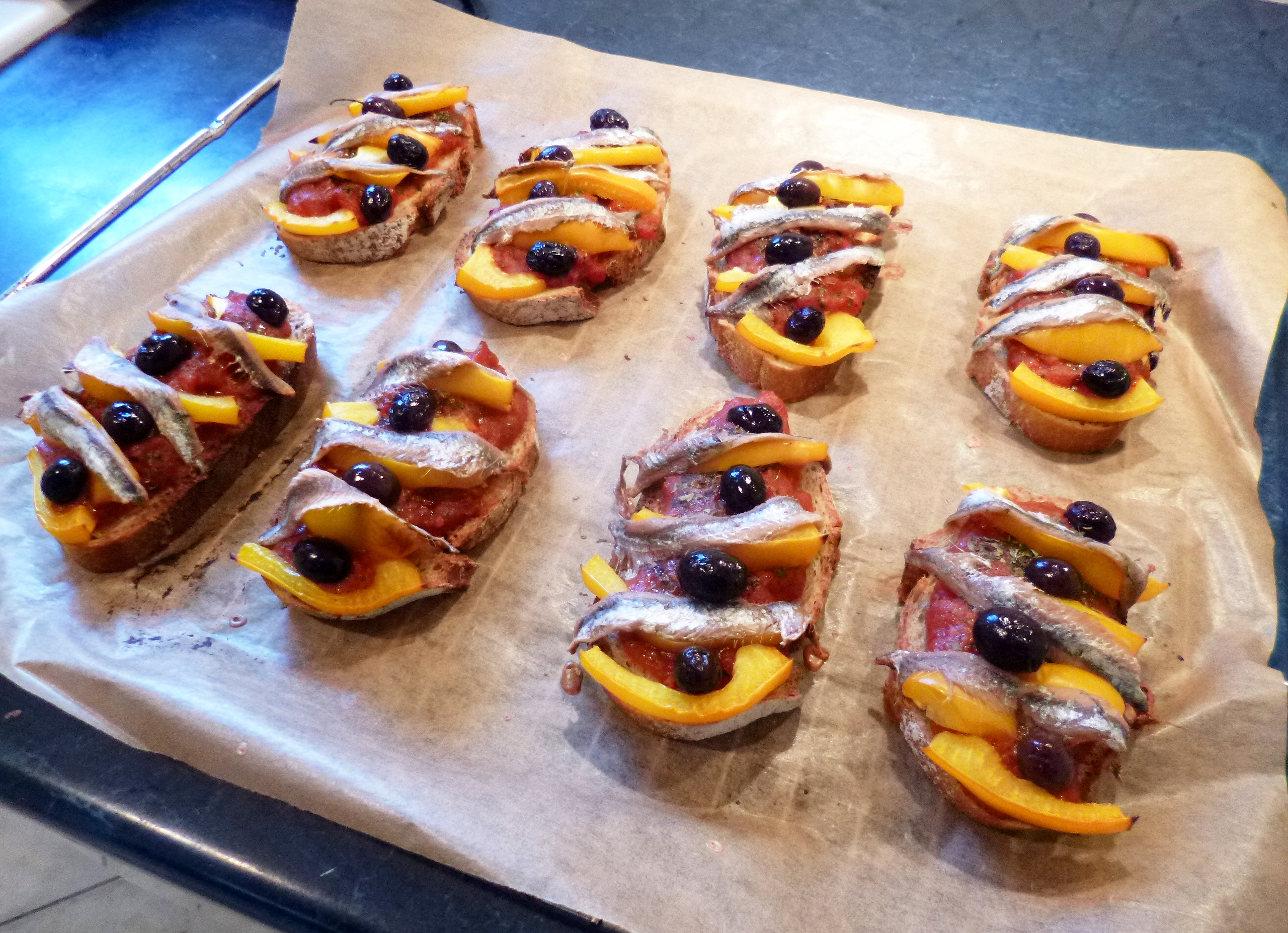 Crostinis tomate anchois - 7