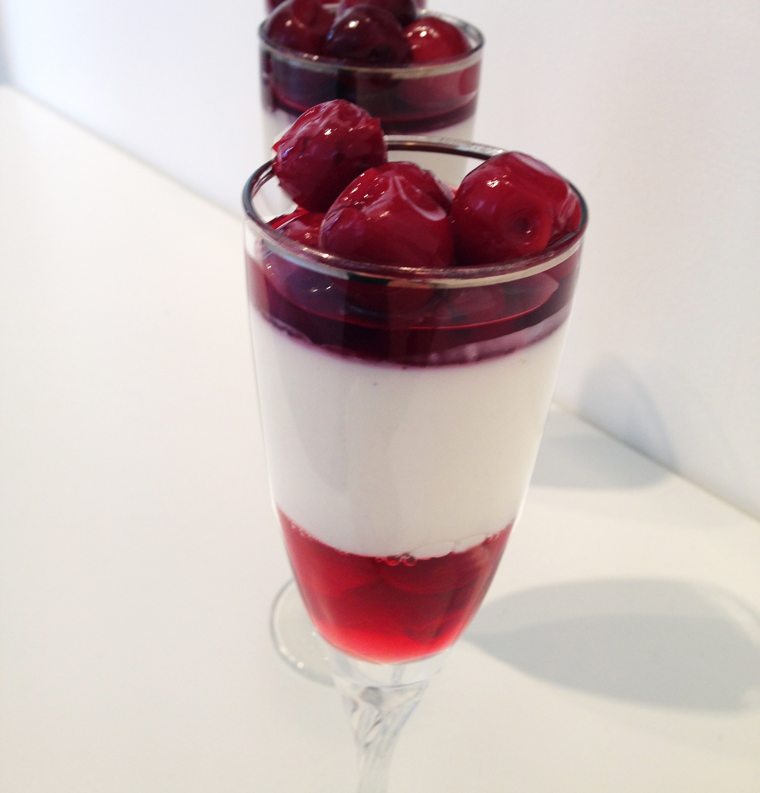 Panna cotta aux griottes - 1