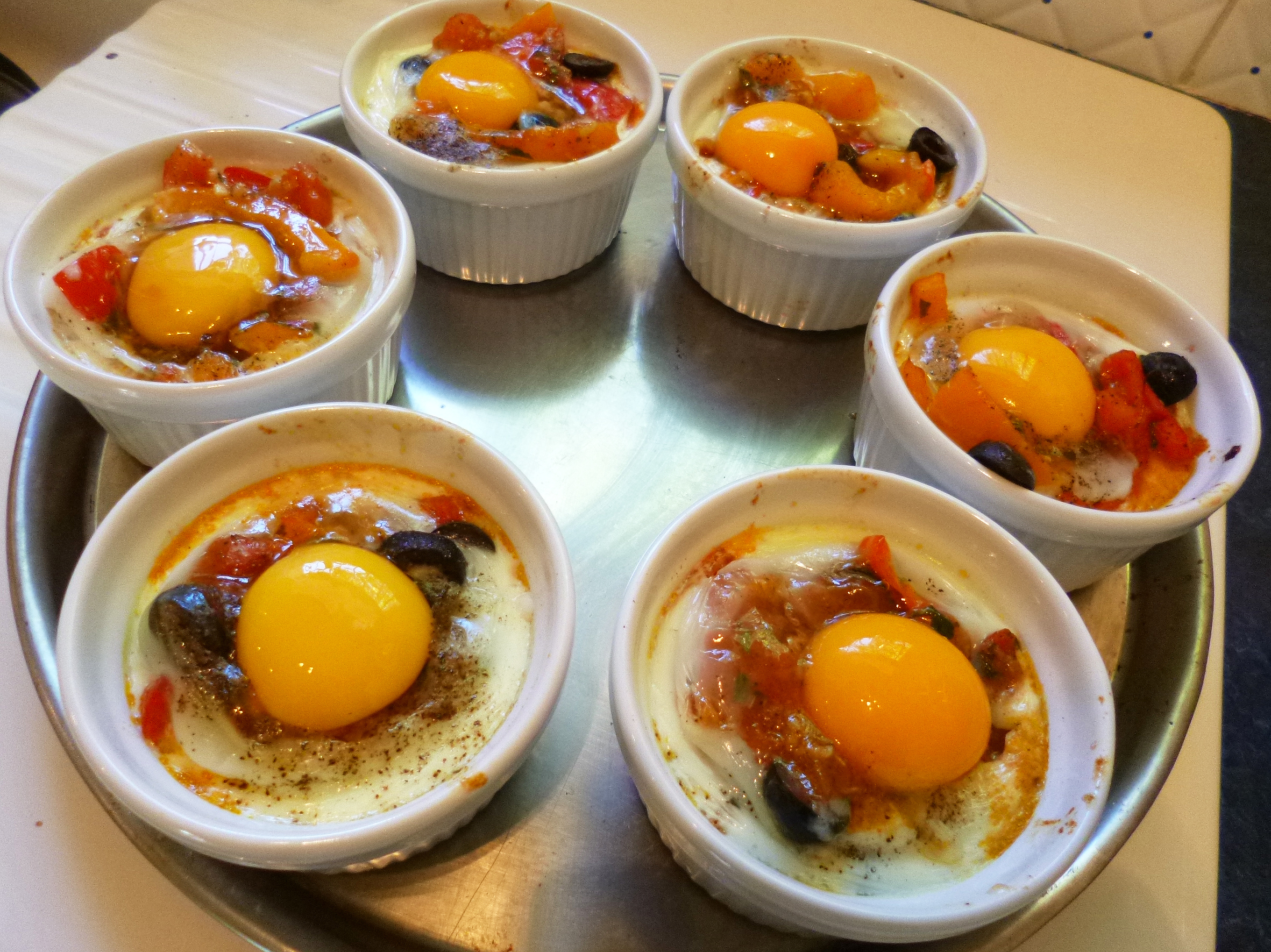 Oeufs cocotte à la Provençale - 11