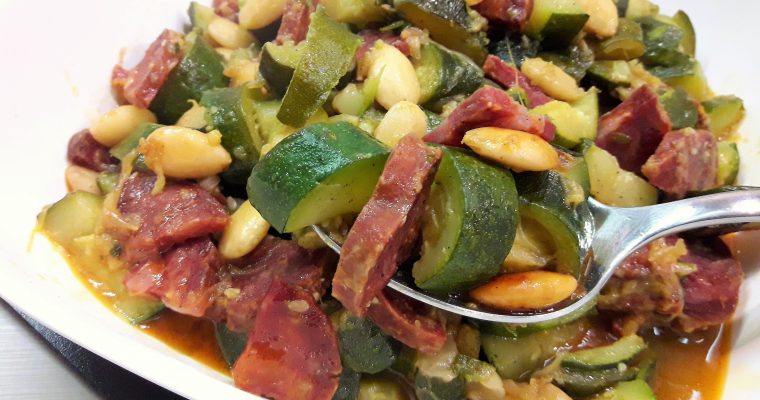 Courgettes au chorizo et amandes