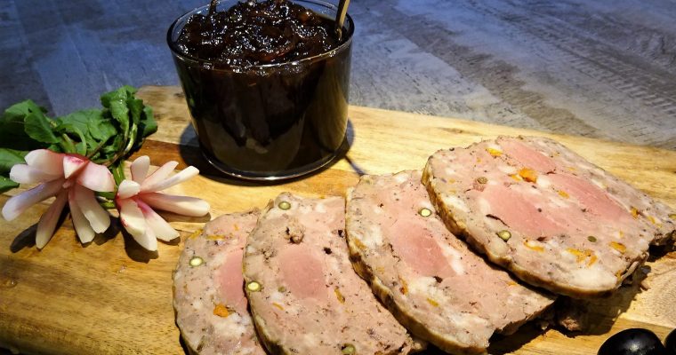 Terrine de canard à l’orange et poivre vert