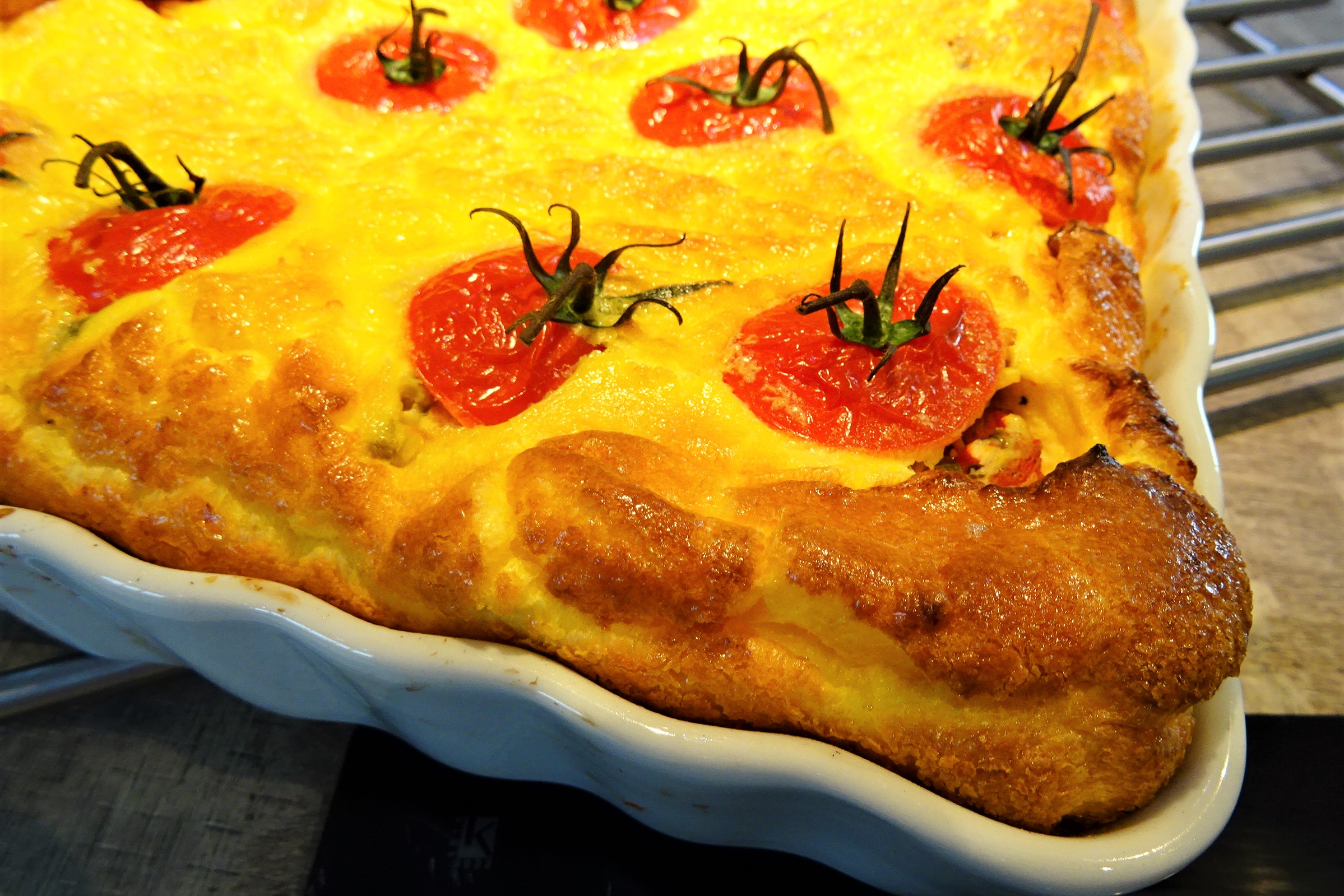 Clafoutis de tomates cerises - La recette facile par Toqués 2 Cuisine