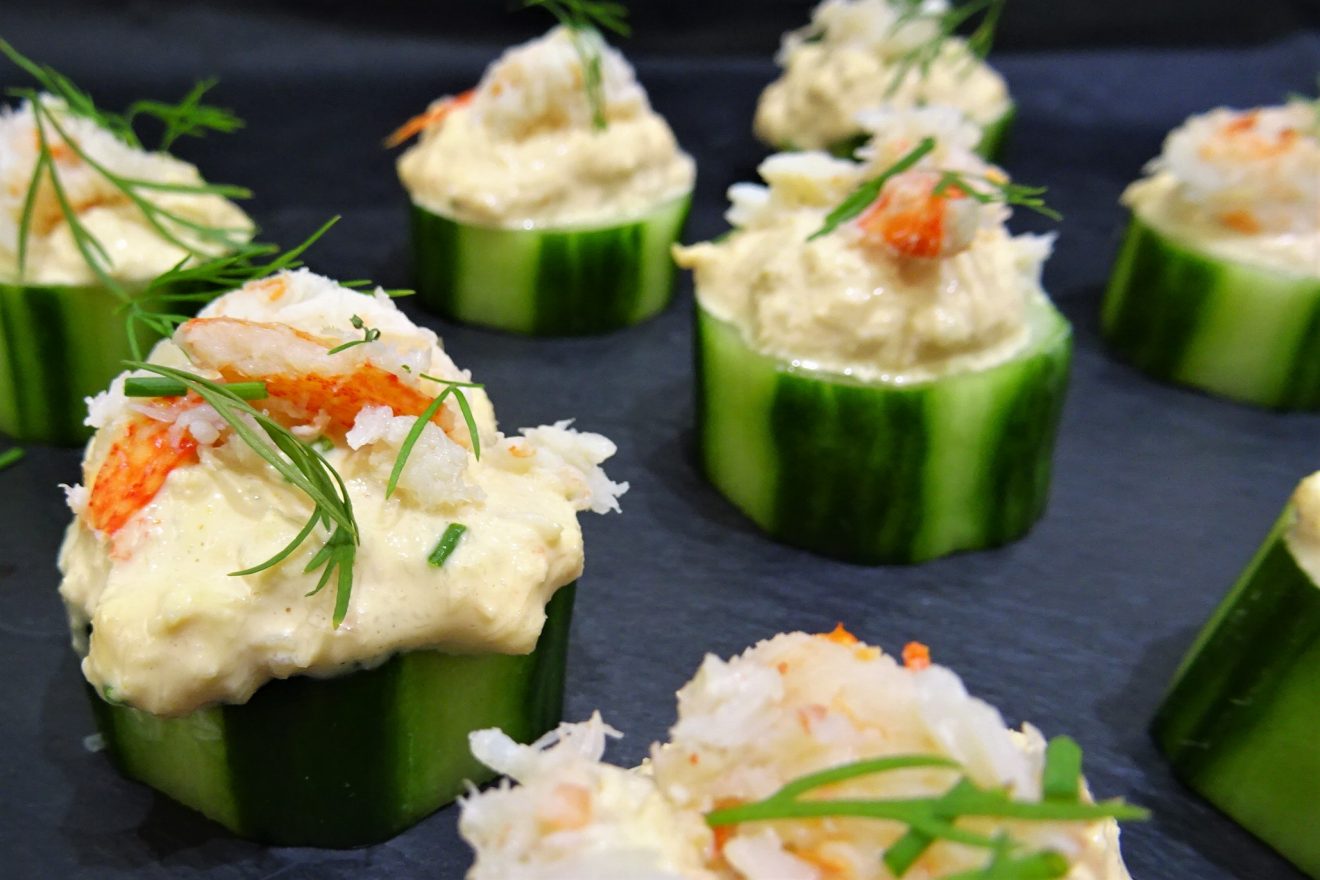CONCOMBRES AU CRABE SAUCE COCKTAIL 224