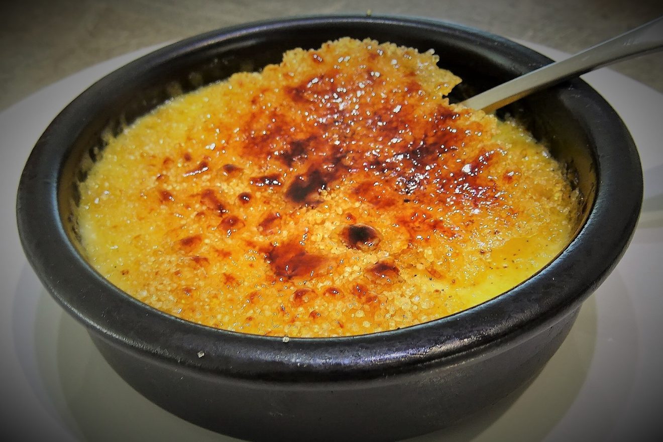 Crème brûlée à la vanille - La recette facile par Toqués 2 Cuisine