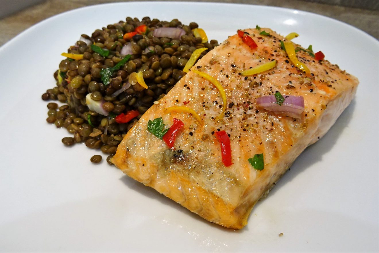 PAVES DE SAUMON AUX LENTILLES 387