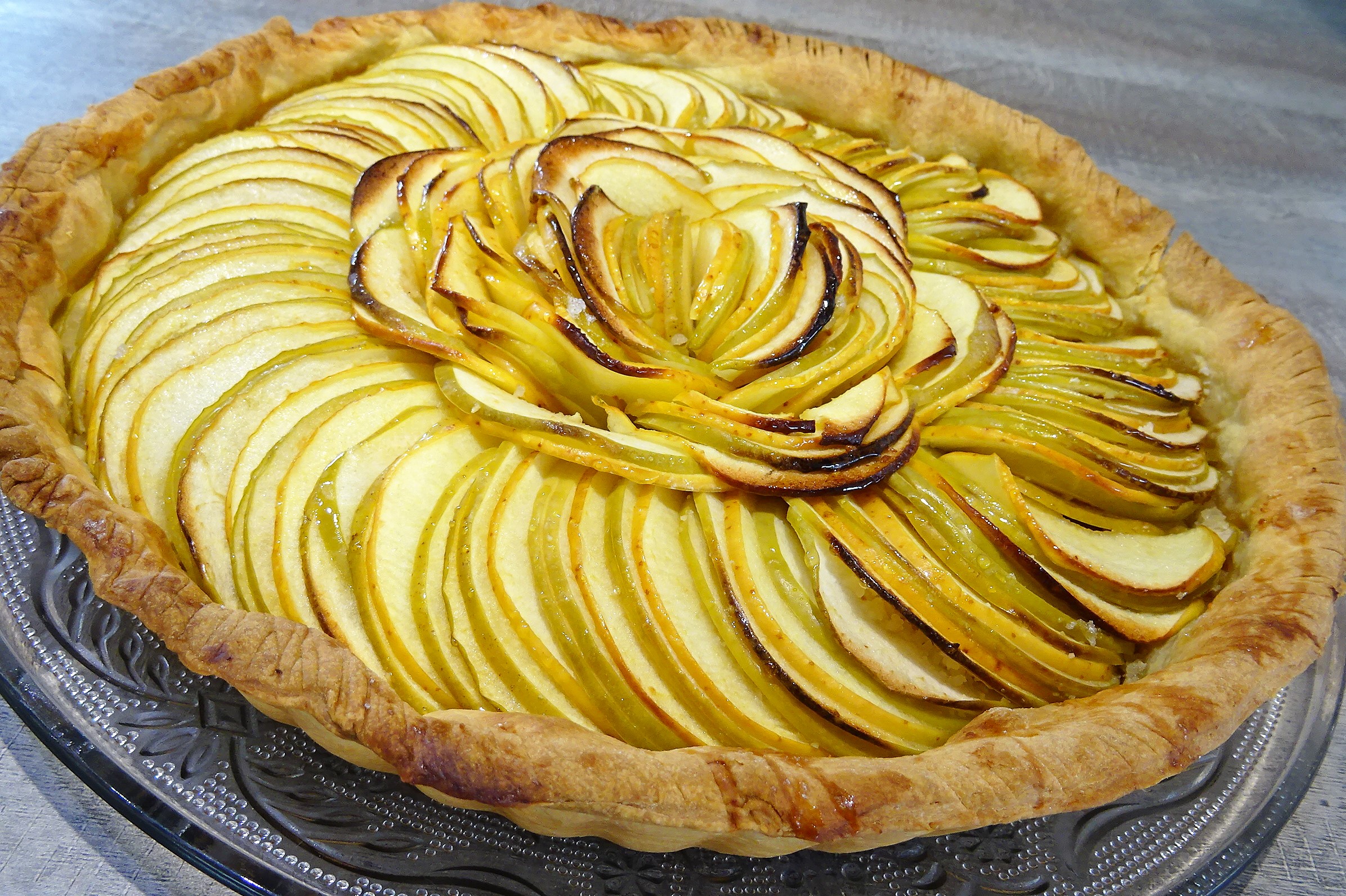 Tarte aux pommes et miel de mandarine - 1