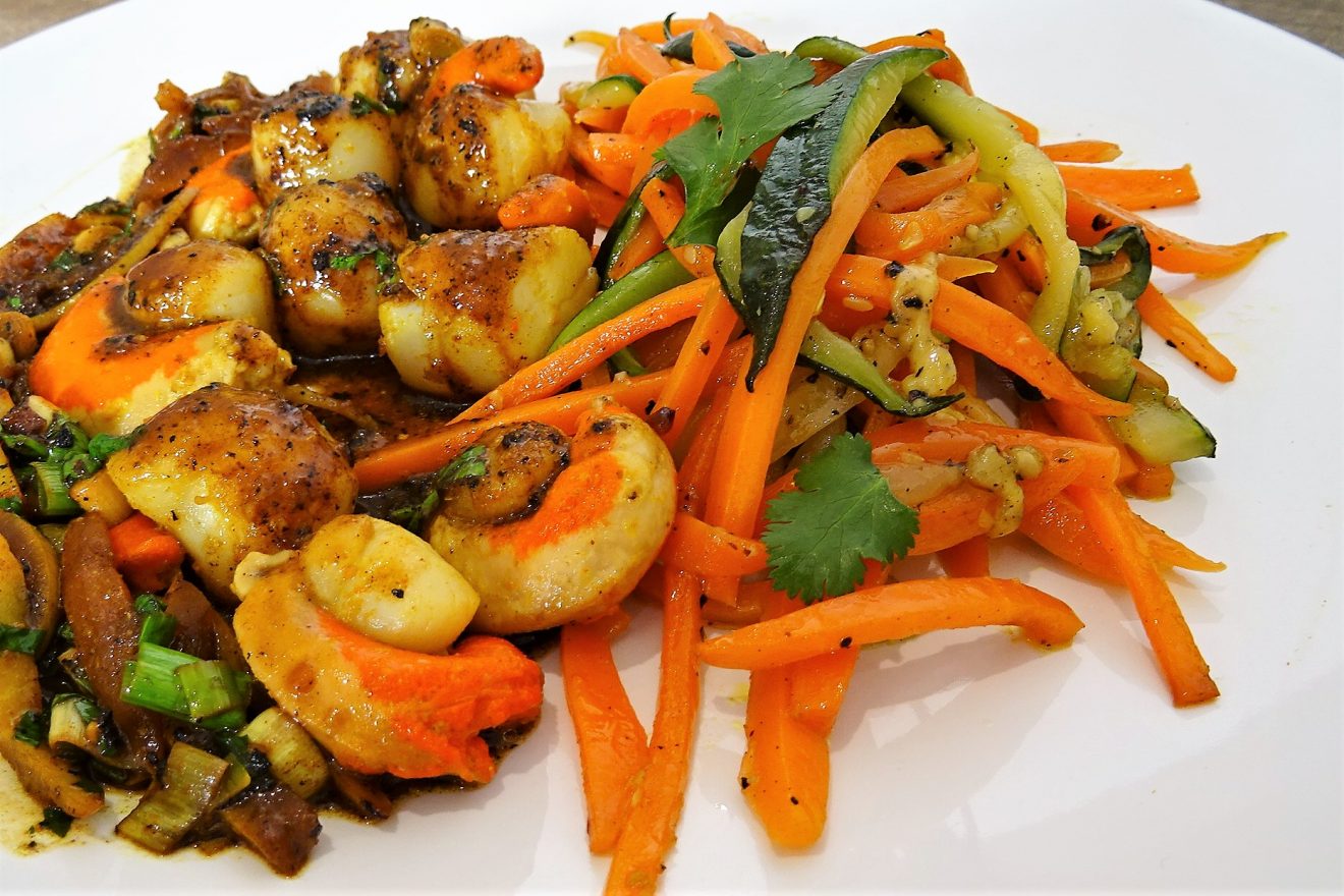 NOIX DE ST JACQUES AUX PETITS LEGUMES 997