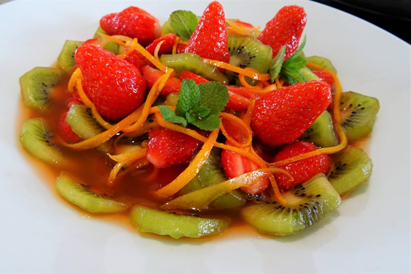 SOUPE DE FRAISES ET KIWIS 487