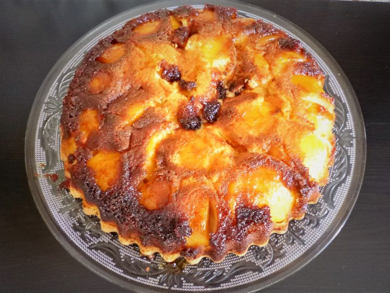 GATEAU CARAMELISE AUX PECHES 071