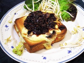 Croques salés-sucrés ou comment utiliser les restes d'une raclette - 4