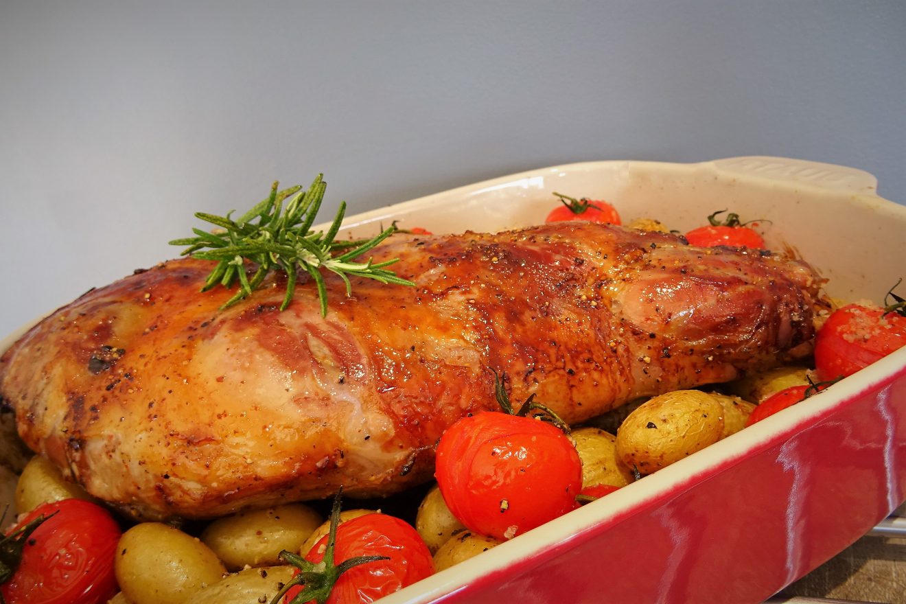 GIGOT D’AGNEAU AU MIEL ET PIMENT D’ESPELETTE 458