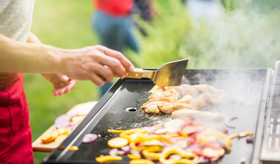 Les origines de la cuisine à la plancha : Histoire et traditions - 4